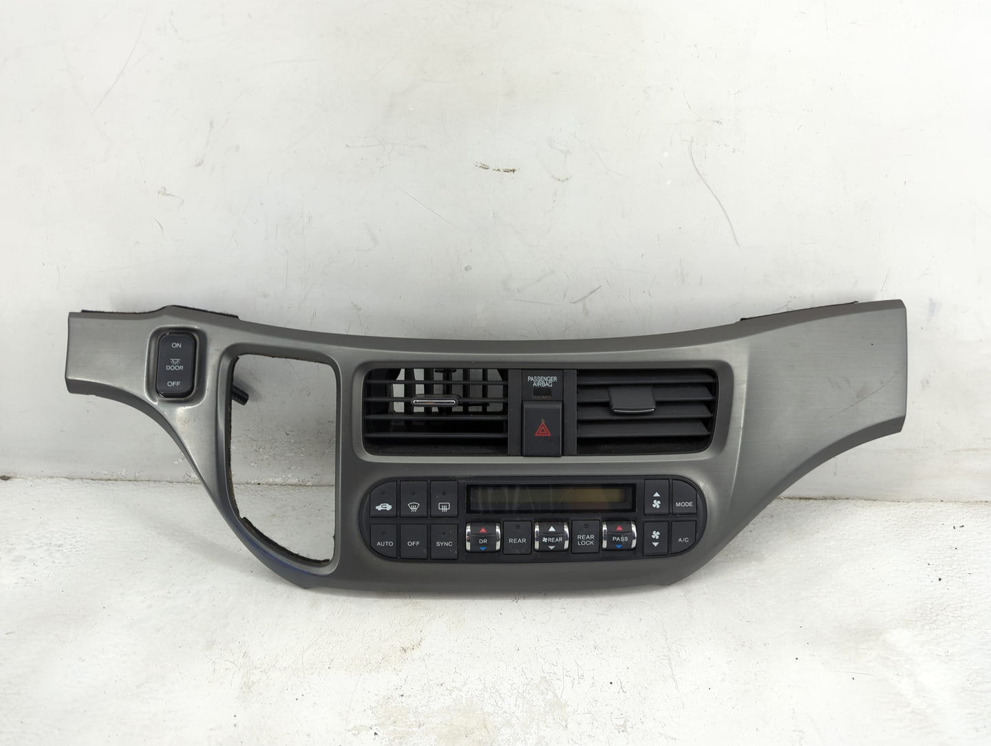 2005-2007 Honda Odyssey Climate Control Module Temperature AC/Heater Replacement P/N:77250-SHU A2 20 Fits Fits 2005 2006 200