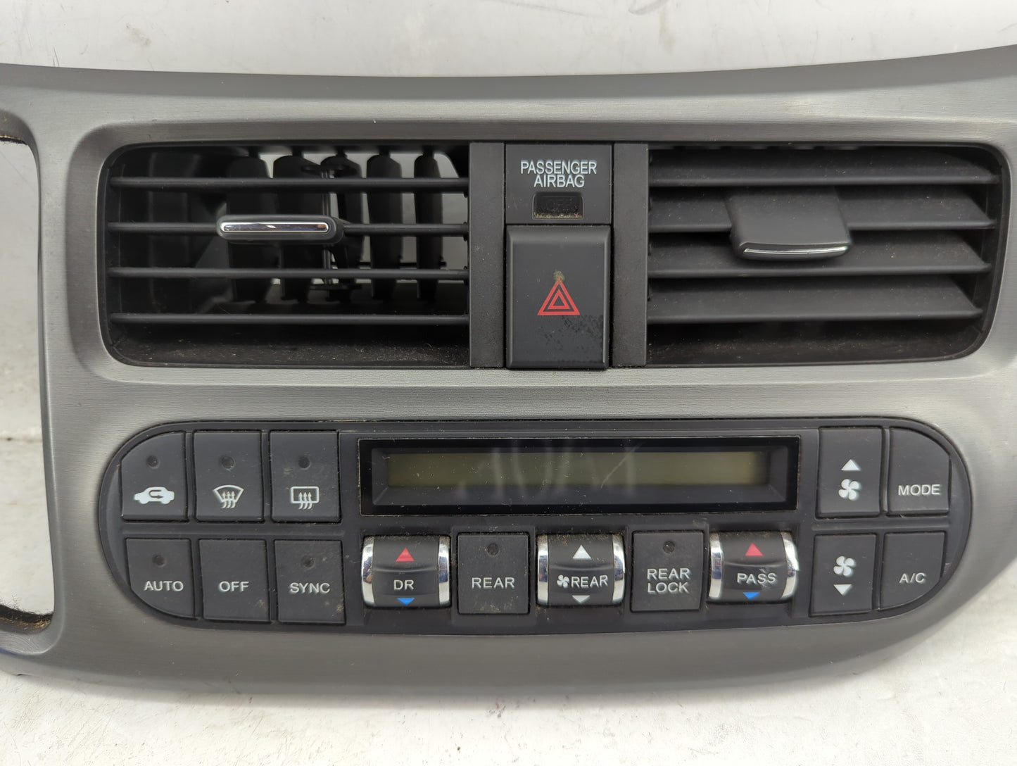 2005-2007 Honda Odyssey Climate Control Module Temperature AC/Heater Replacement P/N:77250-SHU A2 20 Fits Fits 2005 2006 200