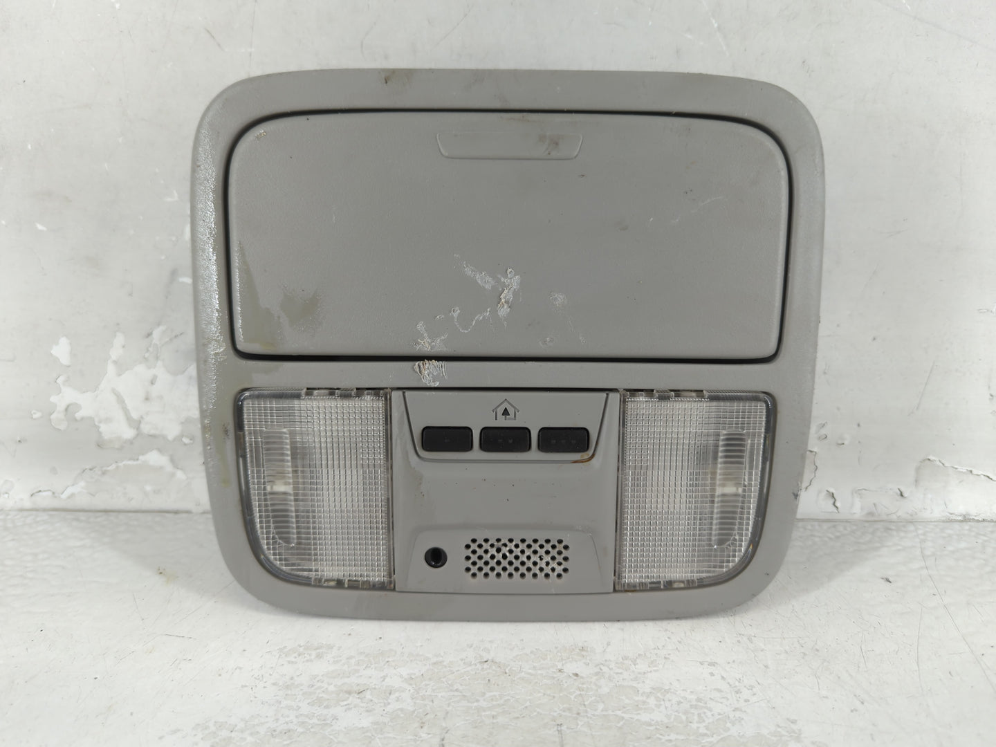 2006 Honda Odyssey Overhead Roof Console - Oemusedautoparts1.com