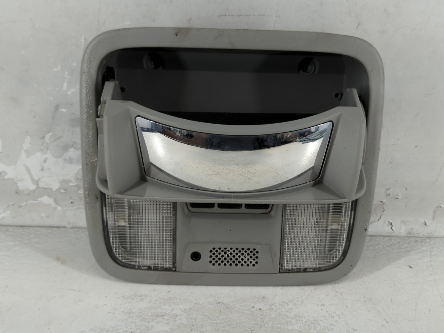 2006 Honda Odyssey Overhead Roof Console - Oemusedautoparts1.com