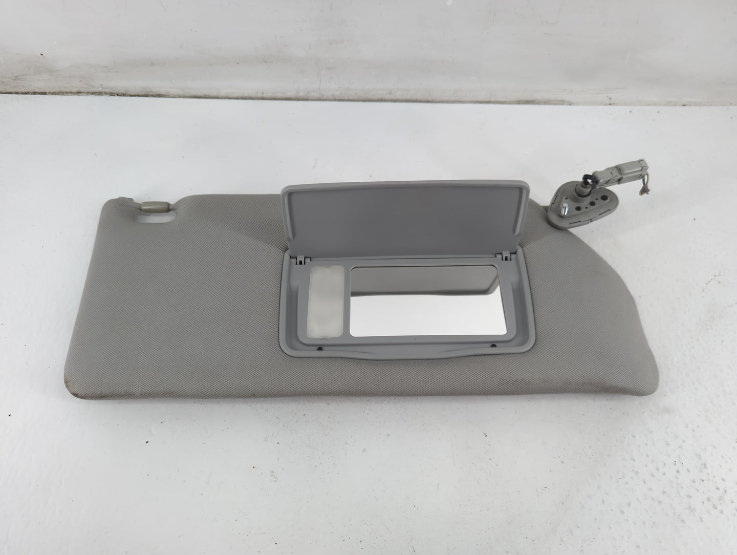 2006-2010 Honda Odyssey Sun Visor Shade Replacement Passenger Right Mirror Fits Fits 2006 2007 2008 2009 2010 OEM Used Auto 