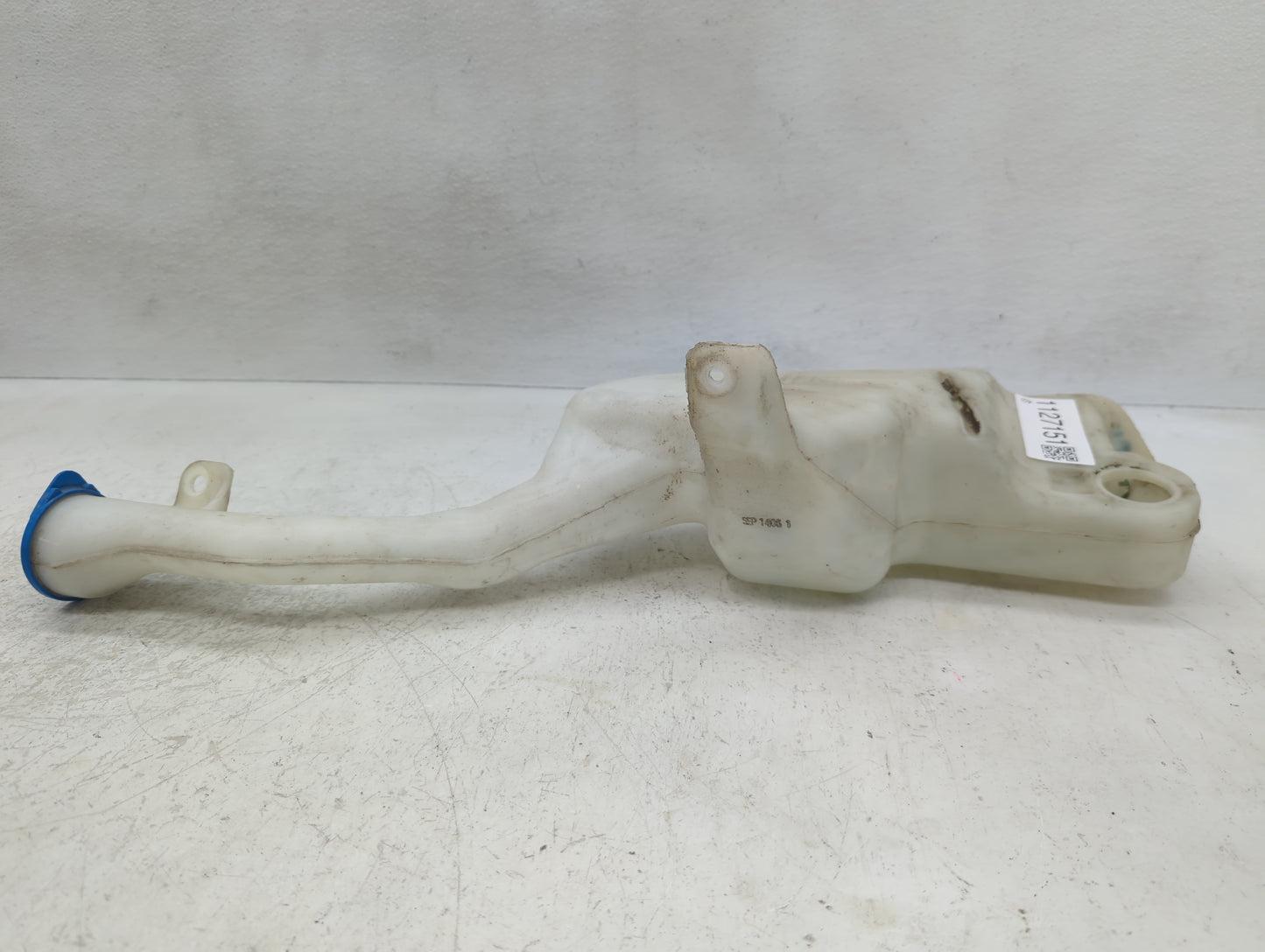 2005-2010 Honda Odyssey Windshield Washer Fluid Reservoir Bottle Oem - Oemusedautoparts1.com