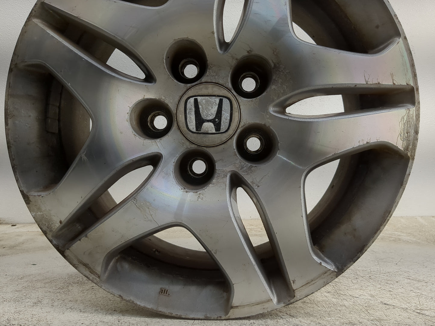 2005-2006 Honda Odyssey Oem Wheel Rim - Oemusedautoparts1.com