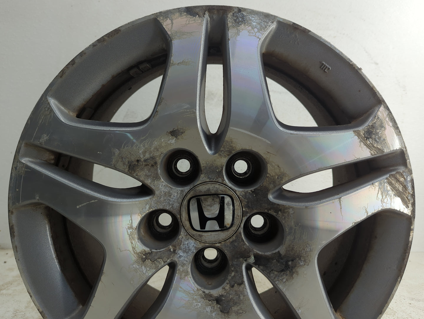 2005-2006 Honda Odyssey Oem Wheel Rim 1178342 - Oemusedautoparts1.com