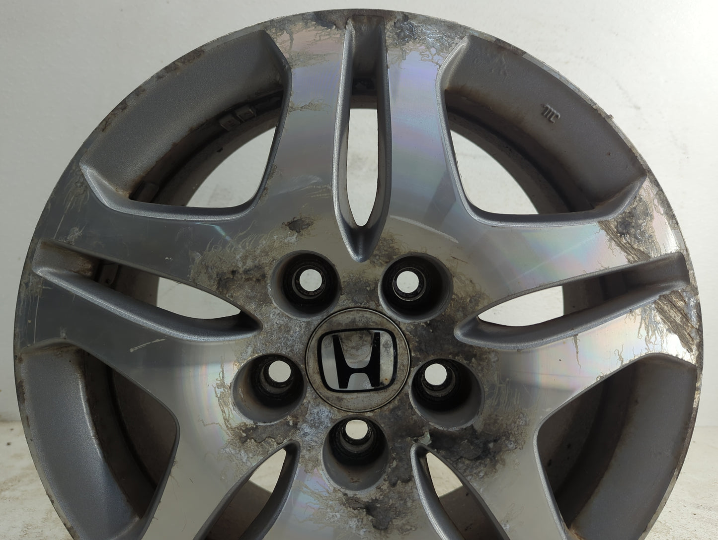 2005-2006 Honda Odyssey Oem Wheel Rim 1178342 - Oemusedautoparts1.com