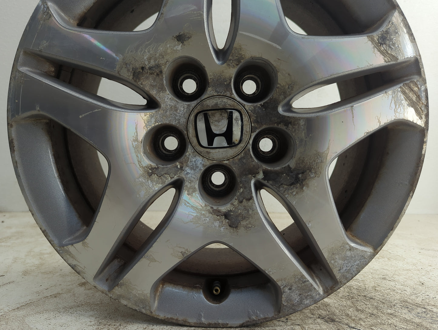 2005-2006 Honda Odyssey Oem Wheel Rim 1178342 - Oemusedautoparts1.com