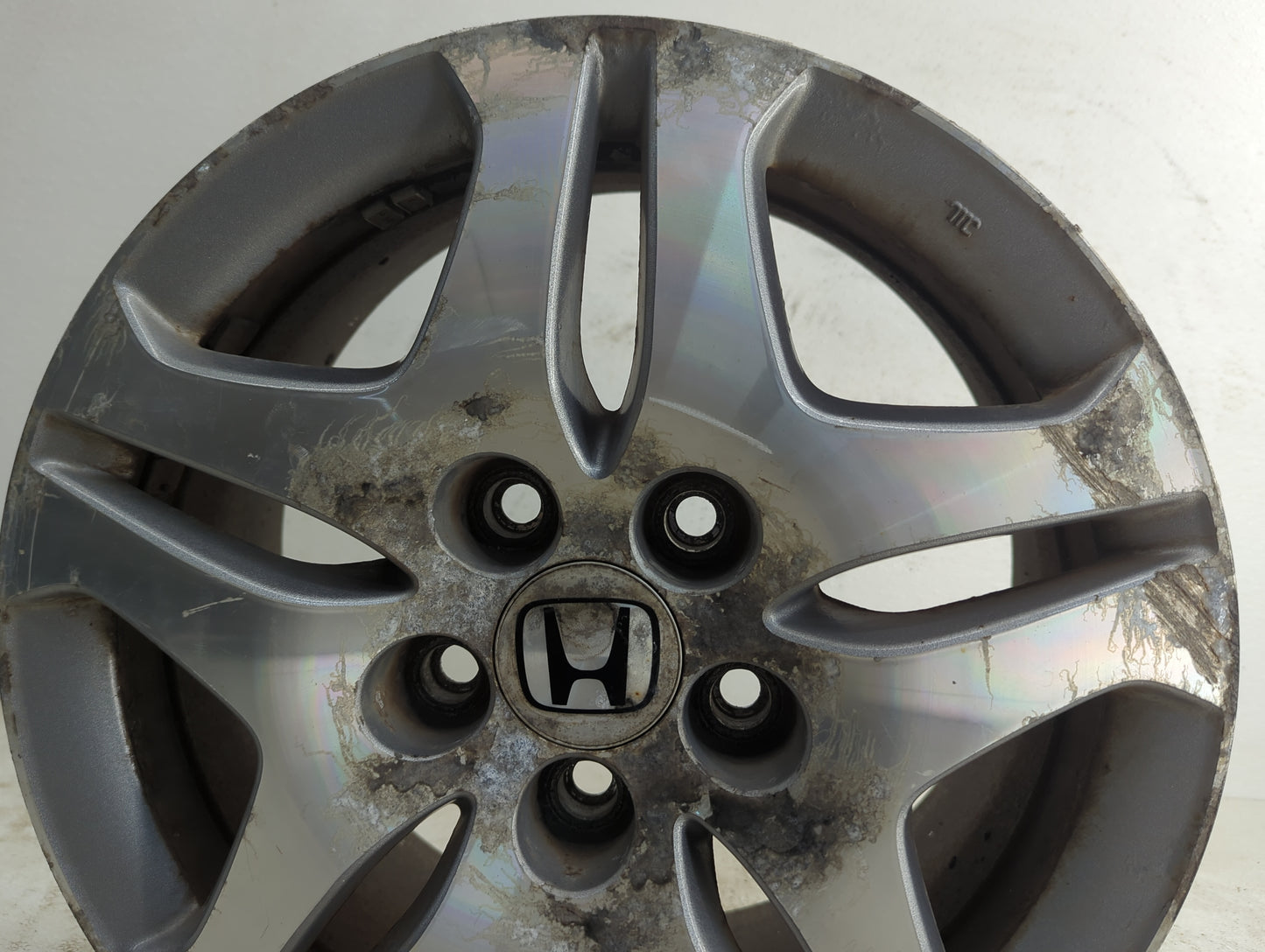 2005-2006 Honda Odyssey Oem Wheel Rim 1178342 - Oemusedautoparts1.com