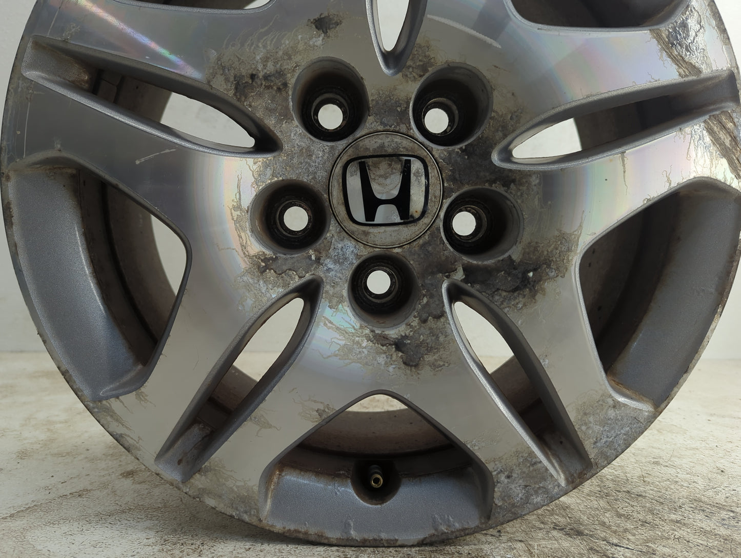 2005-2006 Honda Odyssey Oem Wheel Rim 1178342 - Oemusedautoparts1.com