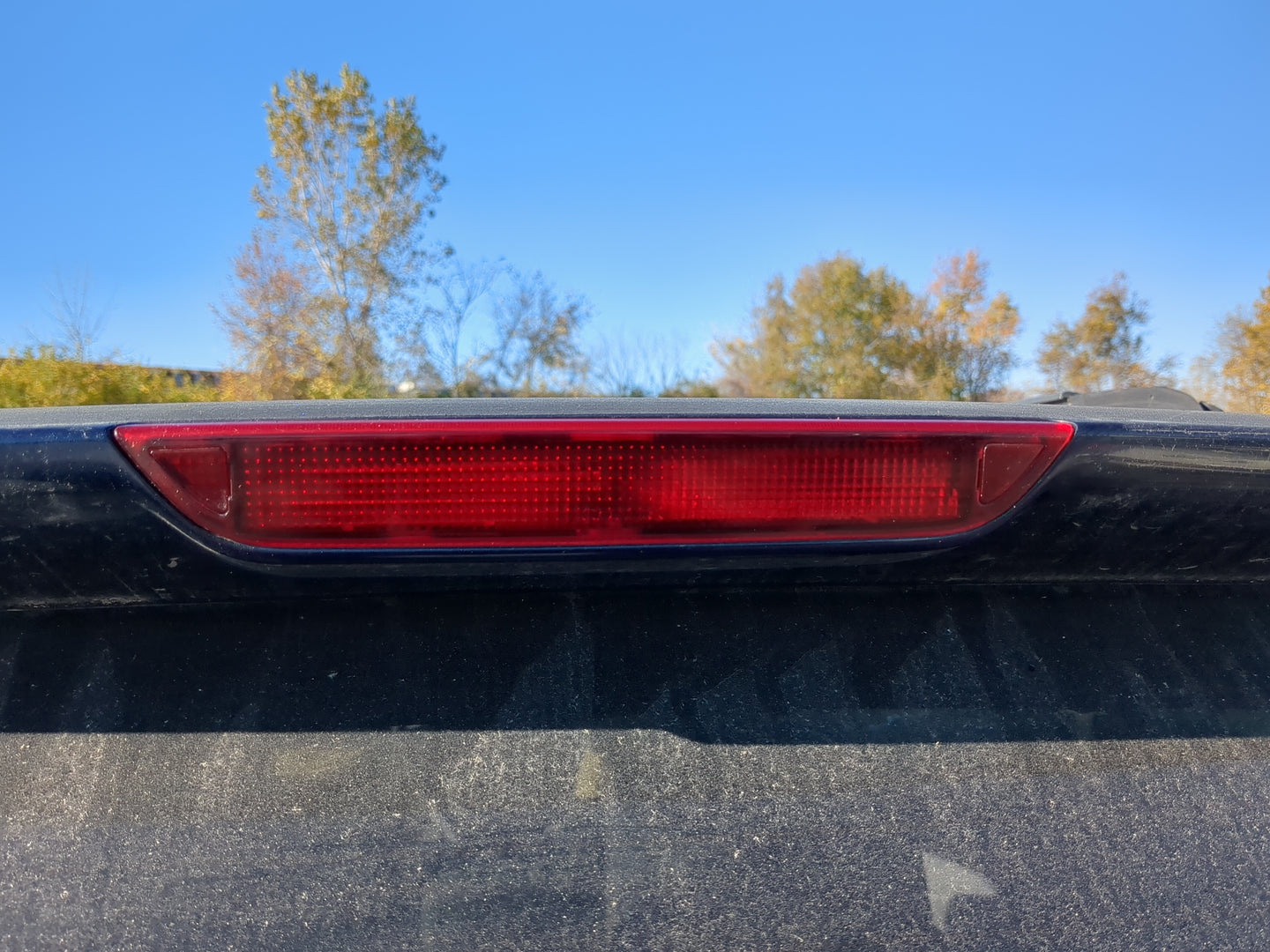 2005-2007 Honda Odyssey Rear Center Lid Brake Light Tail Light Fits Fits 2005 2006 2007 OEM Used Auto Parts - Oemusedautopar