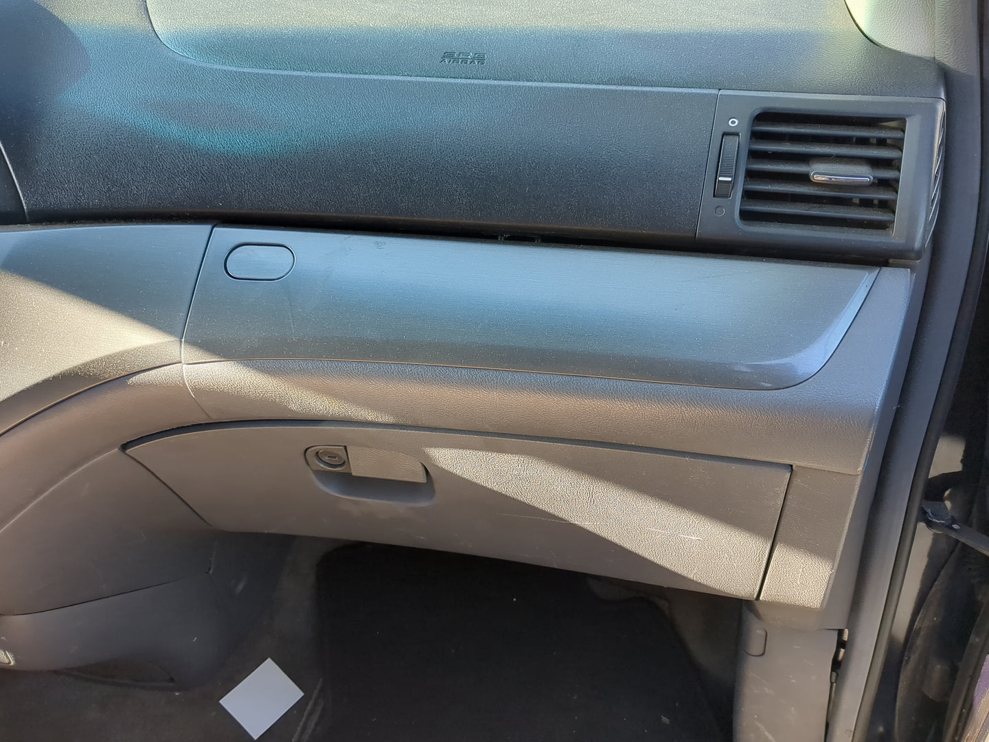 2006 Honda Odyssey Passenger Glove Box Door Storage Compartment - Oemusedautoparts1.com