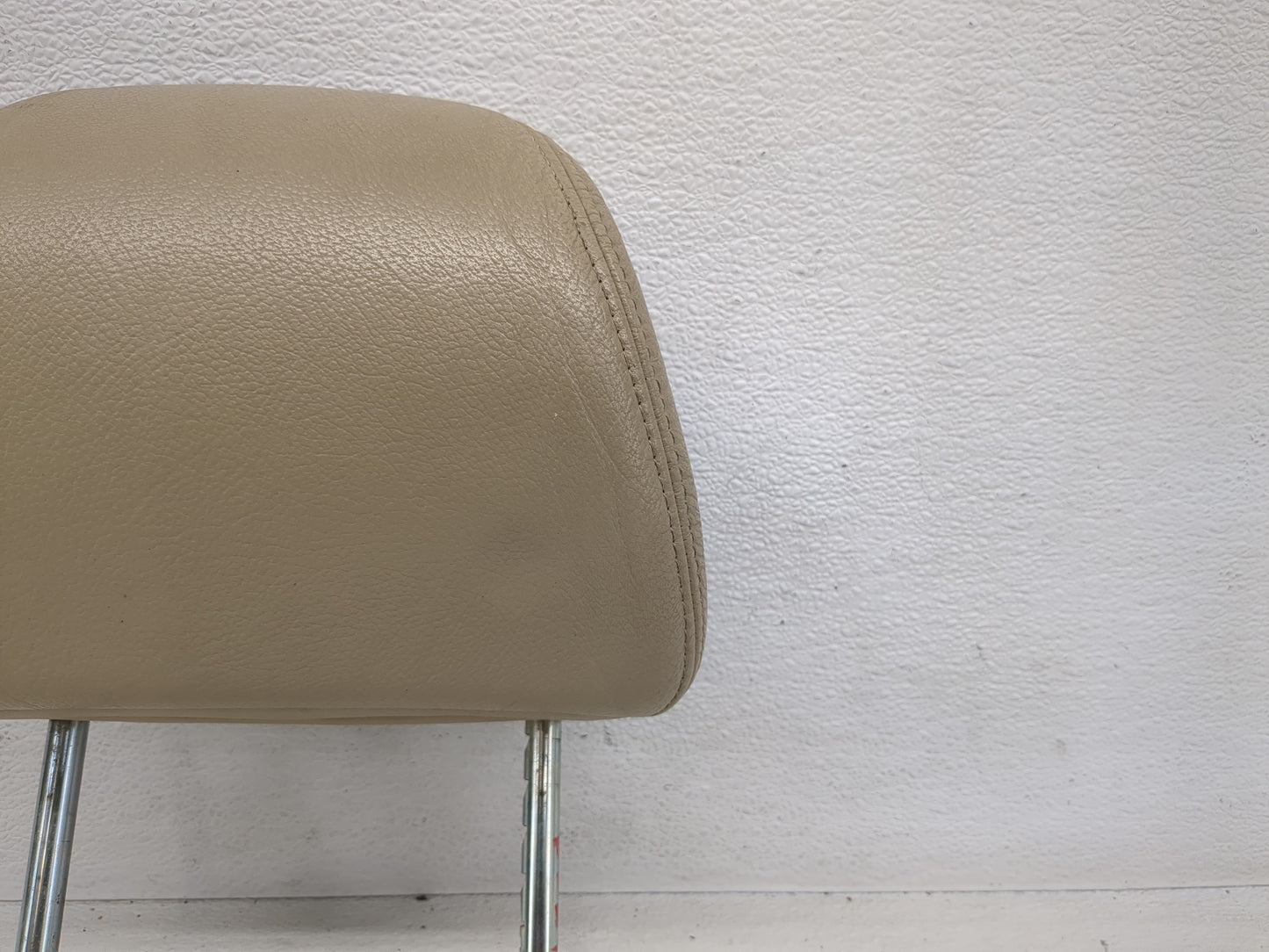 2005-2006 Honda Odyssey Headrest Head Rest Front Driver Passenger Seat Fits Fits 2005 2006 OEM Used Auto Parts - Oemusedauto