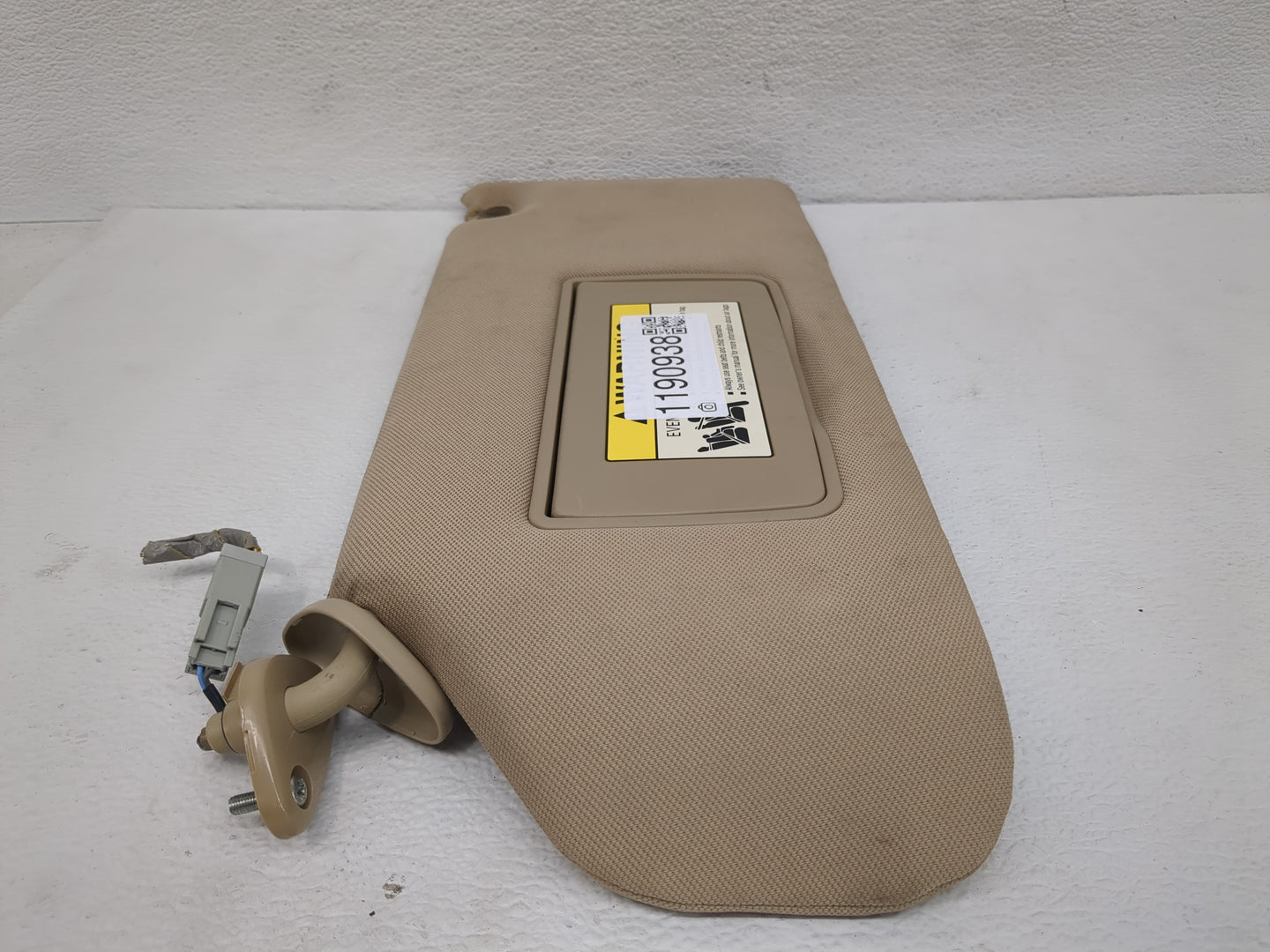 2006-2010 Honda Odyssey Sun Visor Shade Replacement Driver Left Mirror Fits Fits 2006 2007 2008 2009 2010 OEM Used Auto Part
