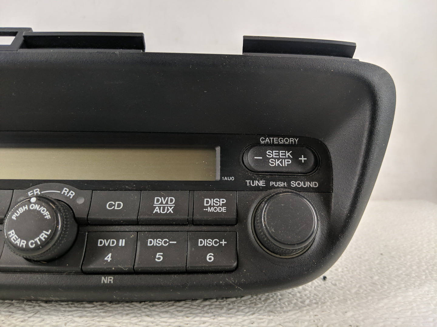 2006 Honda Odyssey Radio AM FM Cd Player Receiver Replacement Fits OEM Used Auto Parts - Oemusedautoparts1.com