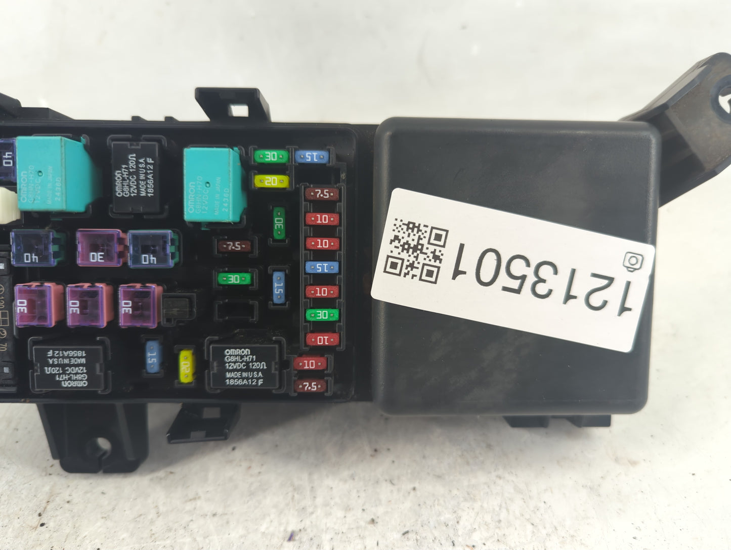 2005-2010 Honda Odyssey Fusebox Fuse Box Panel Relay Module Fits Fits 2005 2006 2007 2008 2009 2010 OEM Used Auto Parts - Oe