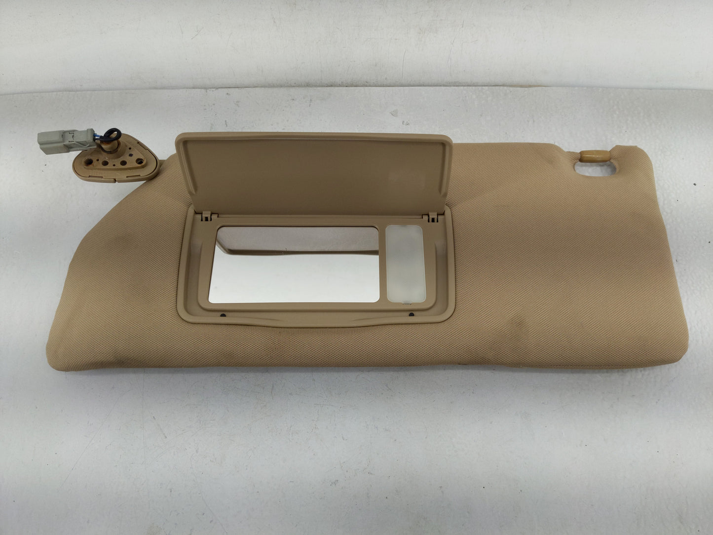 2006-2010 Honda Odyssey Sun Visor Shade Replacement Driver Left Mirror Fits Fits 2006 2007 2008 2009 2010 OEM Used Auto Part