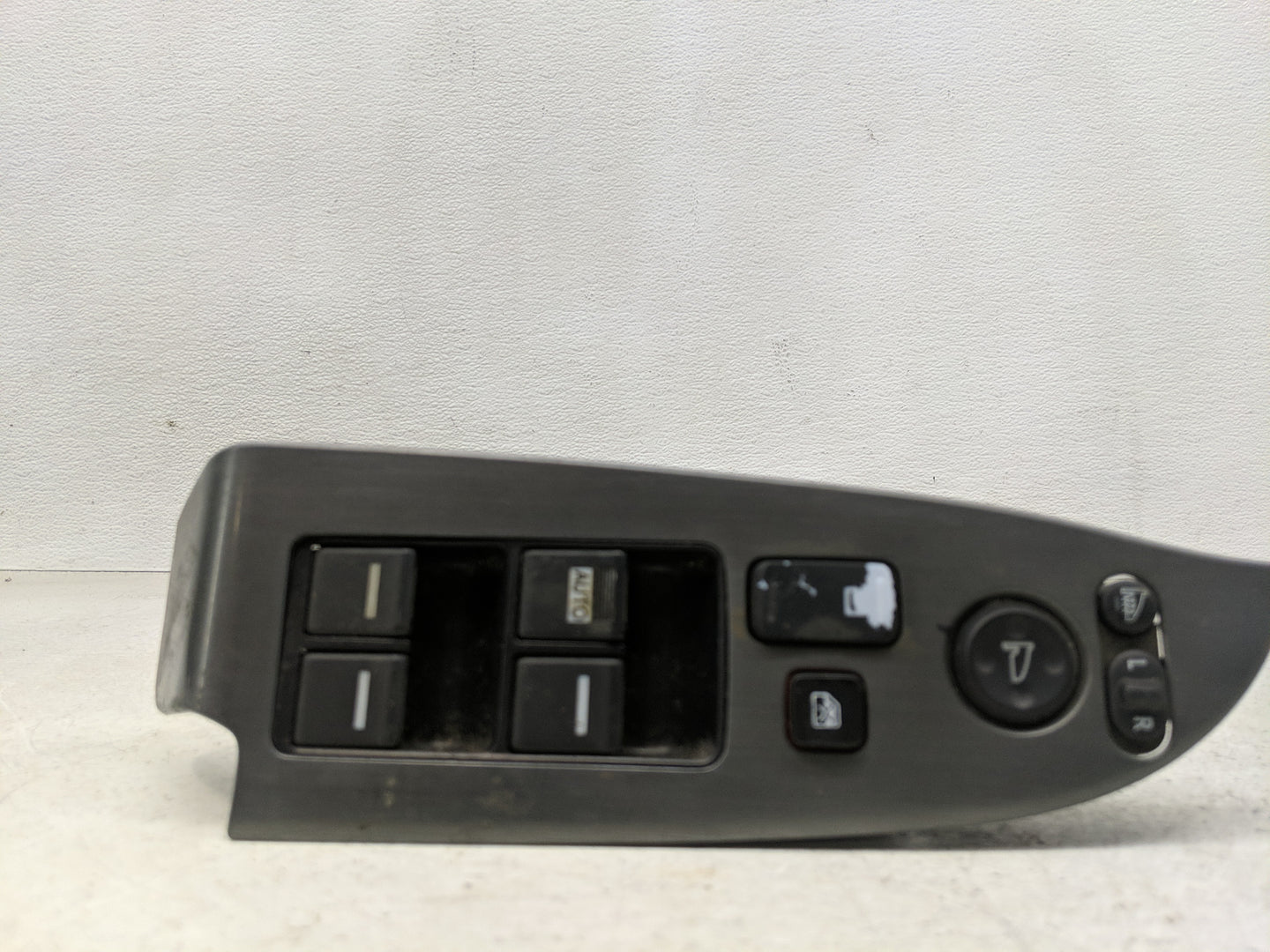 2005-2010 Honda Odyssey Master Power Window Switch Replacement Driver Side Left P/N:83590SHJ A220M1 Fits OEM Used Auto Parts