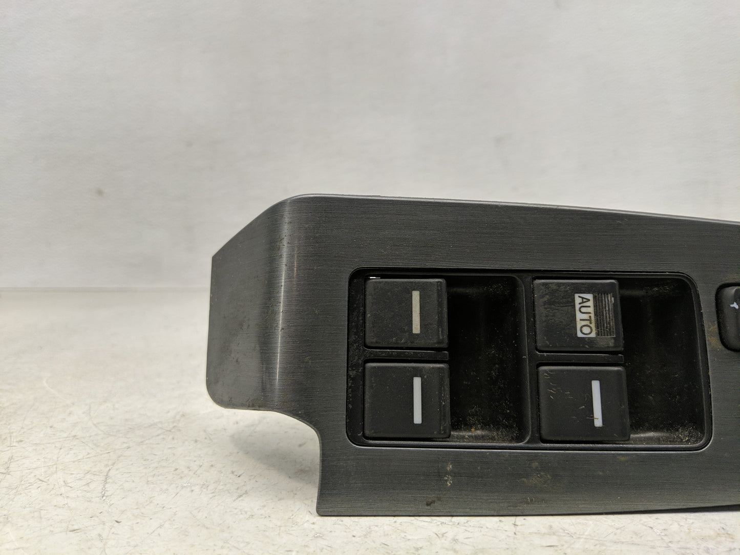 2005-2010 Honda Odyssey Master Power Window Switch Replacement Driver Side Left P/N:83590SHJ A220M1 Fits OEM Used Auto Parts