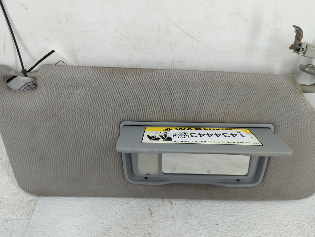 2006-2010 Honda Odyssey Sun Visor Shade Replacement Passenger Right Mirror Fits Fits 2006 2007 2008 2009 2010 OEM Used Auto 