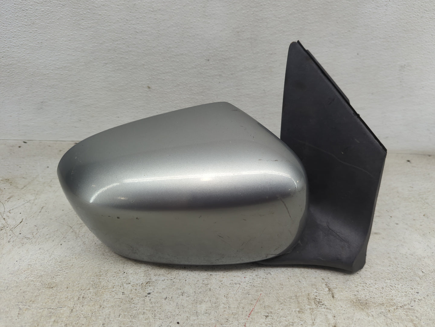 2005-2010 Honda Odyssey Passenger Side View Mirror - Right Door Mirror OEM Used - Oemusedautoparts1.com