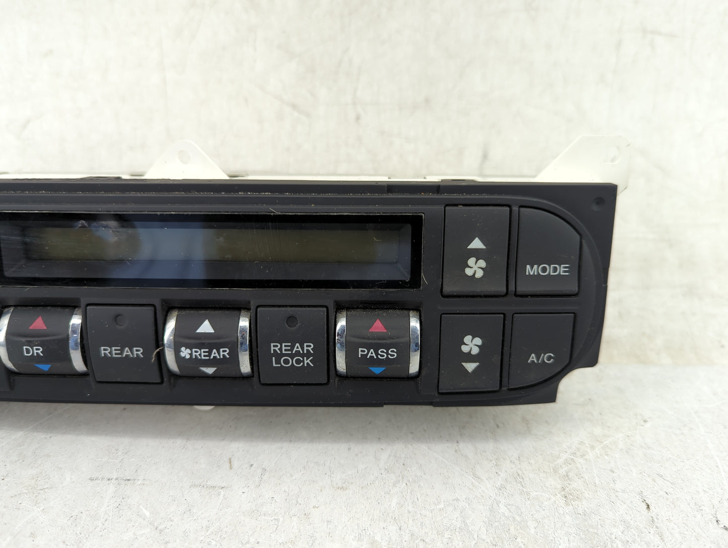 2005-2007 Honda Odyssey Climate Control Module Temperature AC/Heater Replacement P/N:79600-SHJ-A010-A2 ISK211 Fits OEM Used 