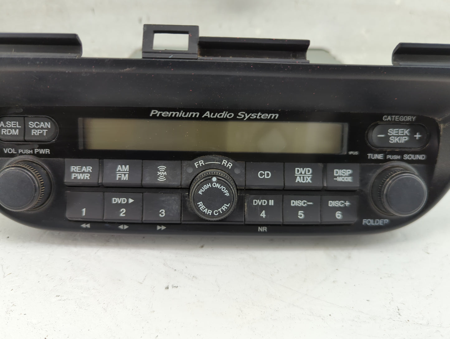 2005-2010 Honda Odyssey Radio AM FM Cd Player Receiver Replacement P/N:39100-SHJ-A910 CR-LH9761Z Fits OEM Used Auto Parts - 
