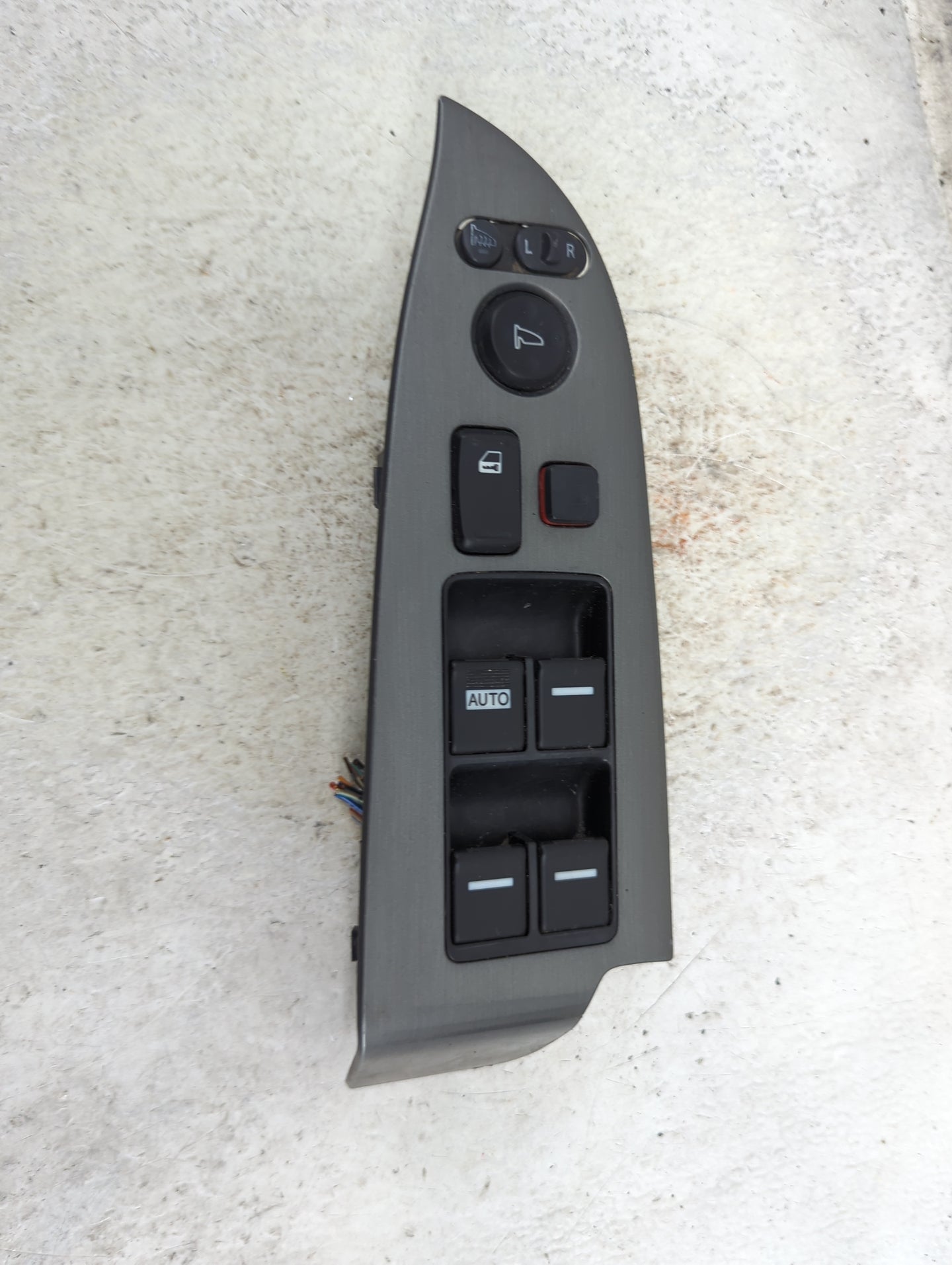 2005-2010 Honda Odyssey Master Power Window Switch Replacement Driver Side Left P/N:35750-SHJ-A Fits OEM Used Auto Parts - O