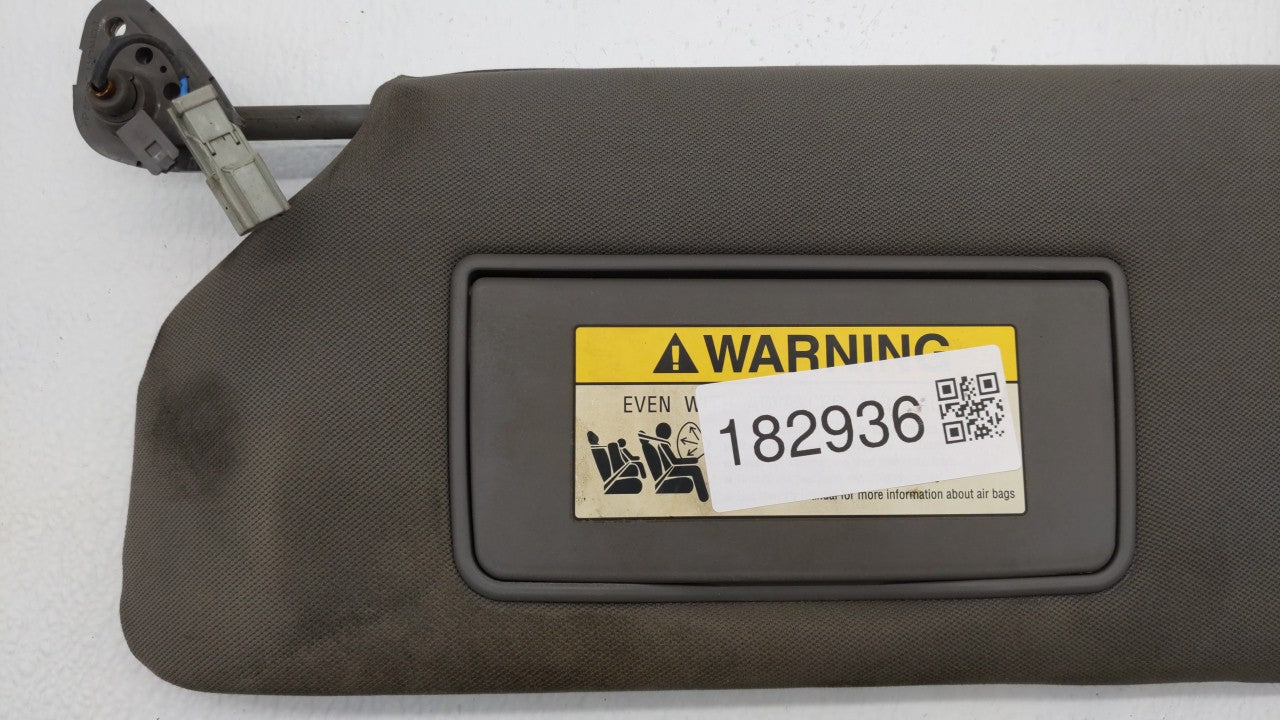 2006-2010 Honda Odyssey Sun Visor Shade Replacement Driver Left Mirror Fits Fits 2006 2007 2008 2009 2010 OEM Used Auto Part