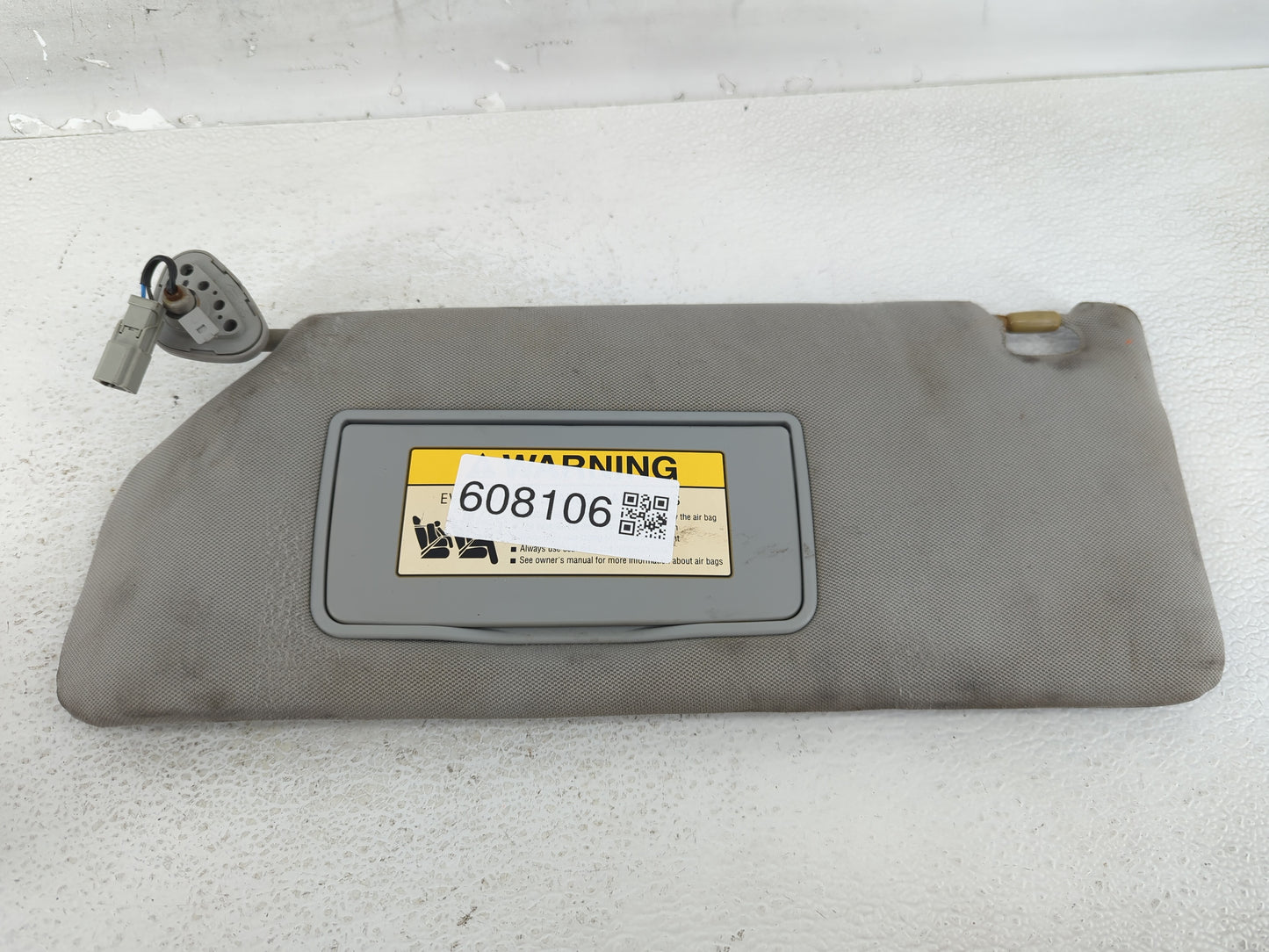 2006-2010 Honda Odyssey Sun Visor Shade Replacement Passenger Right Mirror Fits Fits 2006 2007 2008 2009 2010 OEM Used Auto 