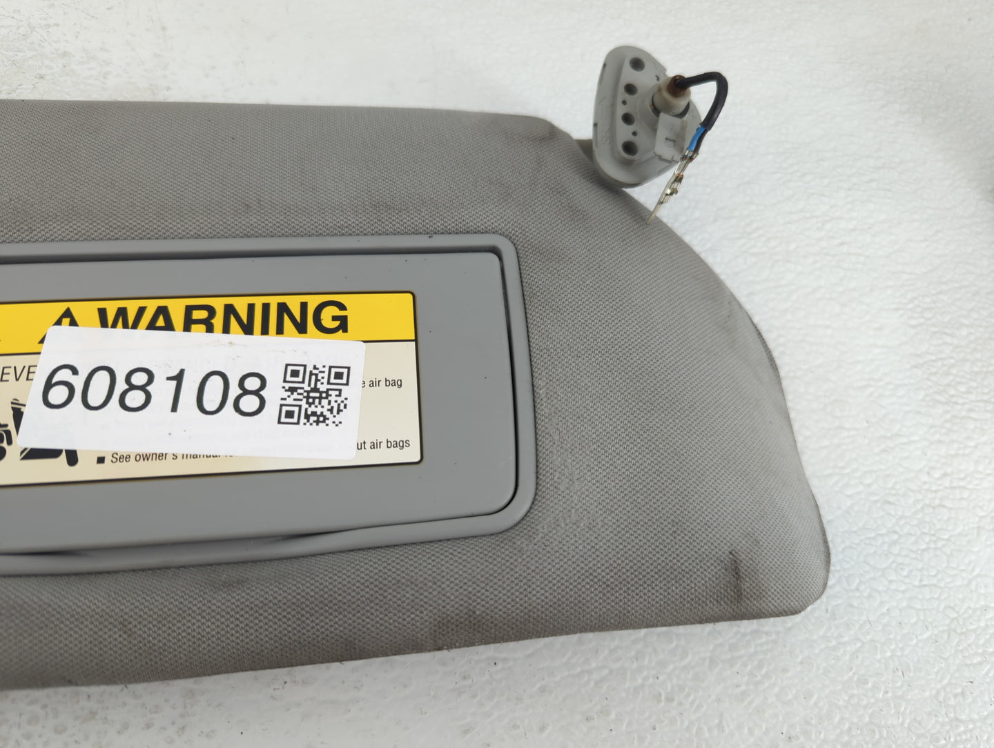 2006-2010 Honda Odyssey Sun Visor Shade Replacement Passenger Right Mirror Fits Fits 2006 2007 2008 2009 2010 OEM Used Auto 