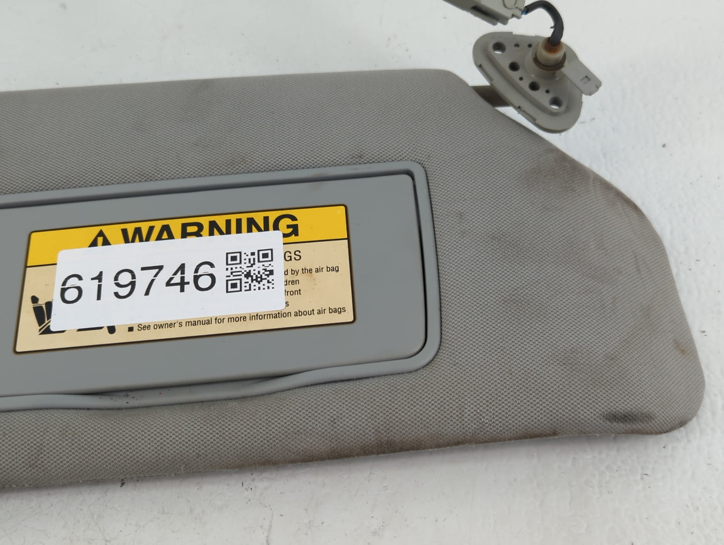 2006-2010 Honda Odyssey Sun Visor Shade Replacement Passenger Right Mirror Fits Fits 2006 2007 2008 2009 2010 OEM Used Auto 