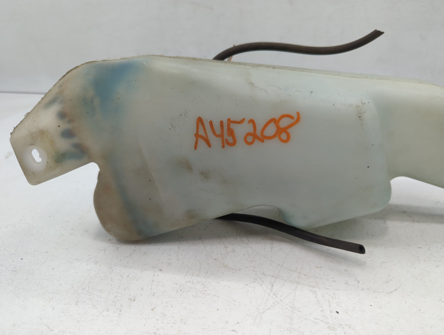 2005-2010 Honda Odyssey Windshield Washer Fluid Reservoir Bottle Oem - Oemusedautoparts1.com