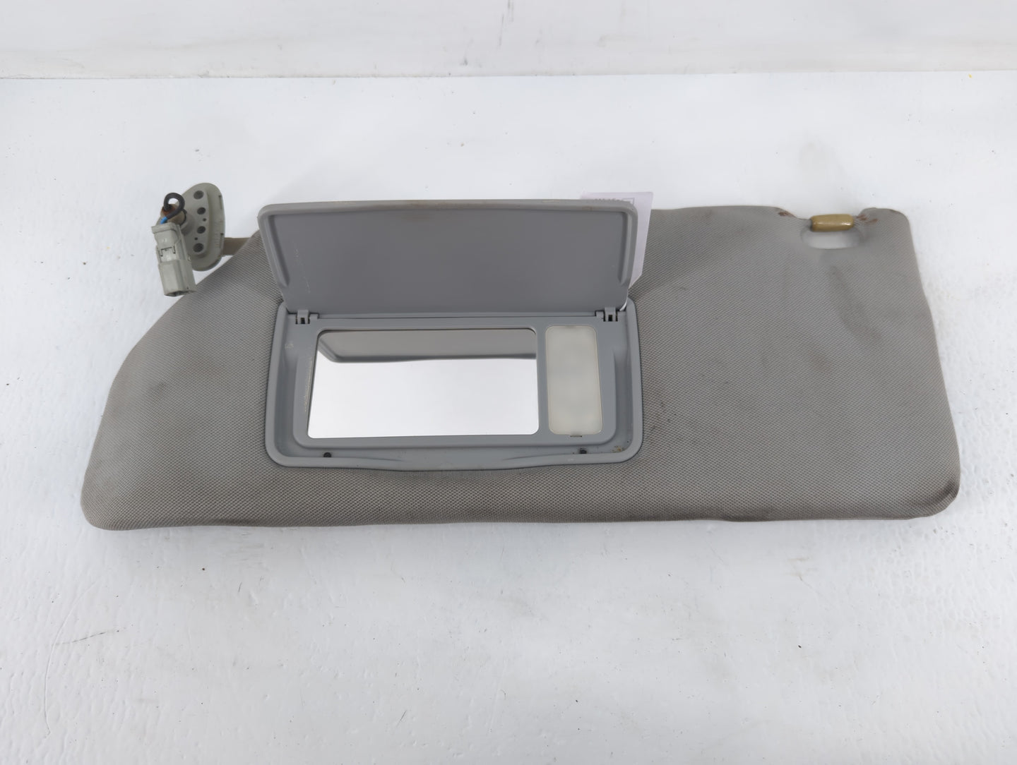 2006-2010 Honda Odyssey Sun Visor Shade Replacement Driver Left Mirror Fits Fits 2006 2007 2008 2009 2010 OEM Used Auto Part
