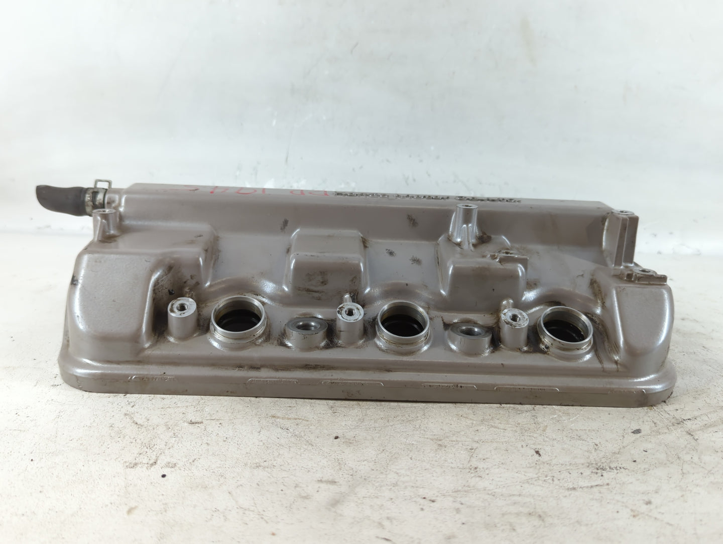 2006 Honda Odyssey Driver Left Cylinder Head Valve Cover Fits OEM Used Auto Parts - Oemusedautoparts1.com