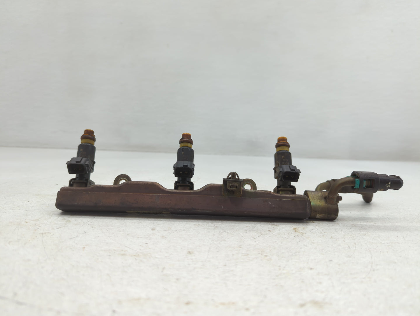 2006 Honda Odyssey Fuel Injectors P/N:RDJA0R4-034143 Fits OEM Used Auto Parts - Oemusedautoparts1.com