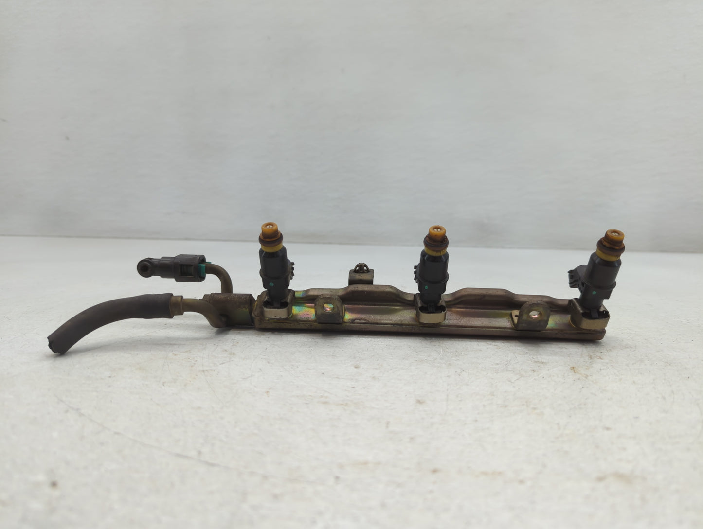 2006 Honda Odyssey Fuel Injectors P/N:RDJA0R4-034143 Fits OEM Used Auto Parts - Oemusedautoparts1.com
