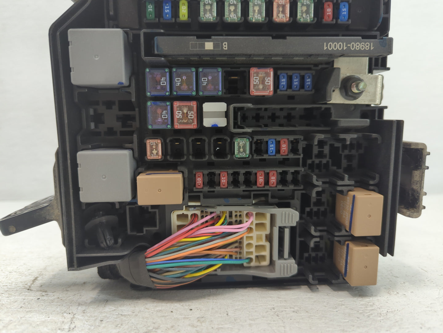 2005-2010 Honda Odyssey Fusebox Fuse Box Panel Relay Module P/N:9121069130 QA 9121069130QA Fits Fits 2005 2006 2007 2008 200