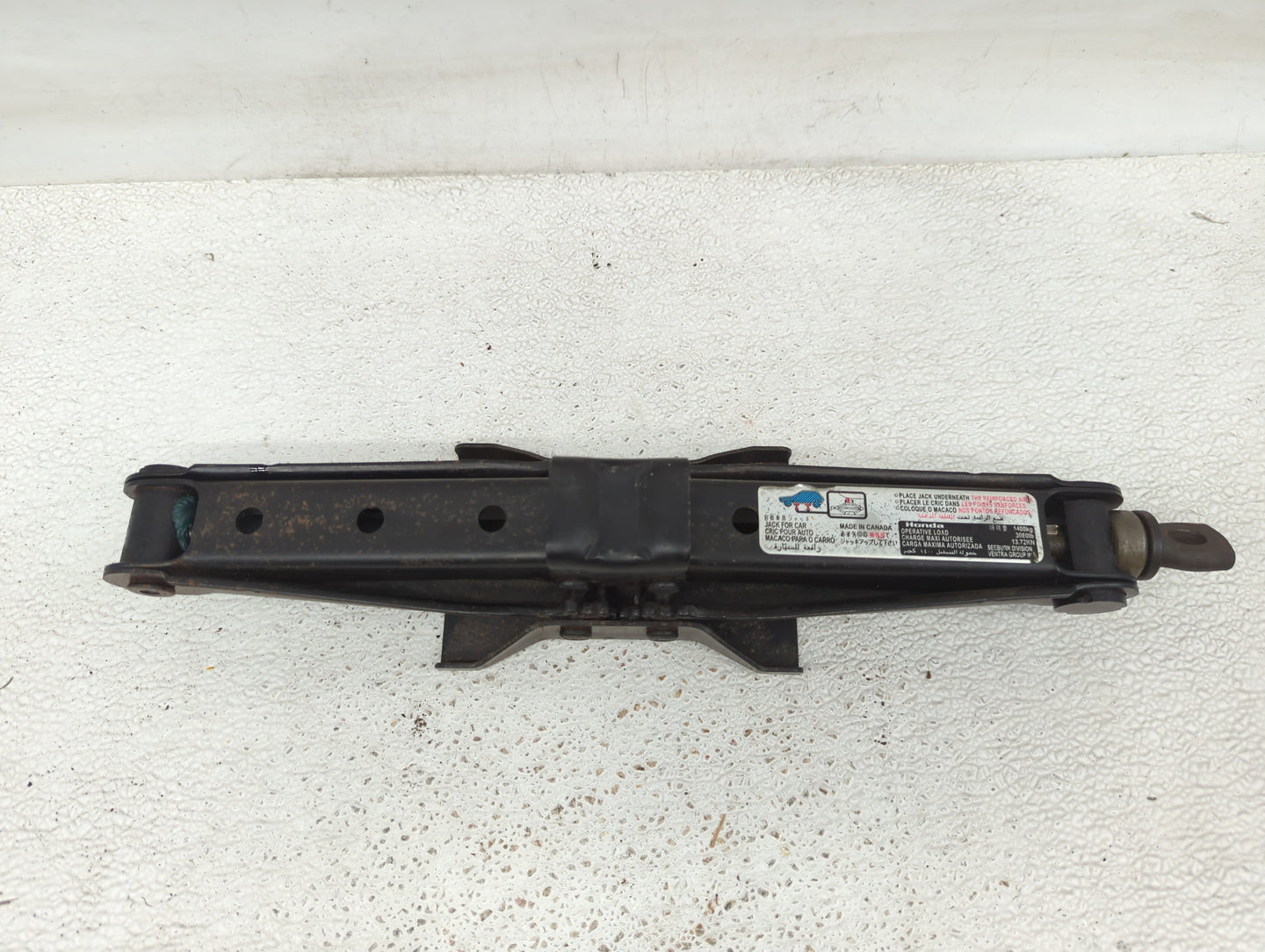 2006 Honda Odyssey Spare Scissor Car Jack 845984 - Oemusedautoparts1.com