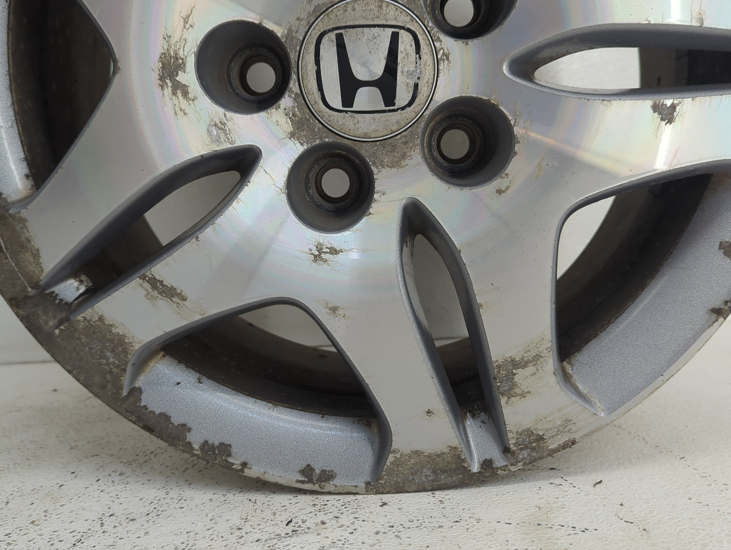 2005-2006 Honda Odyssey Oem Wheel Rim 845991 - Oemusedautoparts1.com