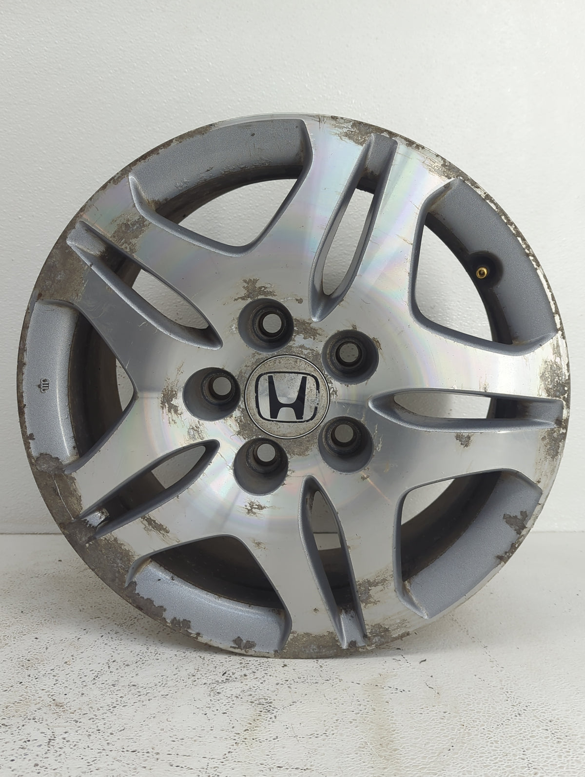 2005-2006 Honda Odyssey Oem Wheel Rim 845991 - Oemusedautoparts1.com