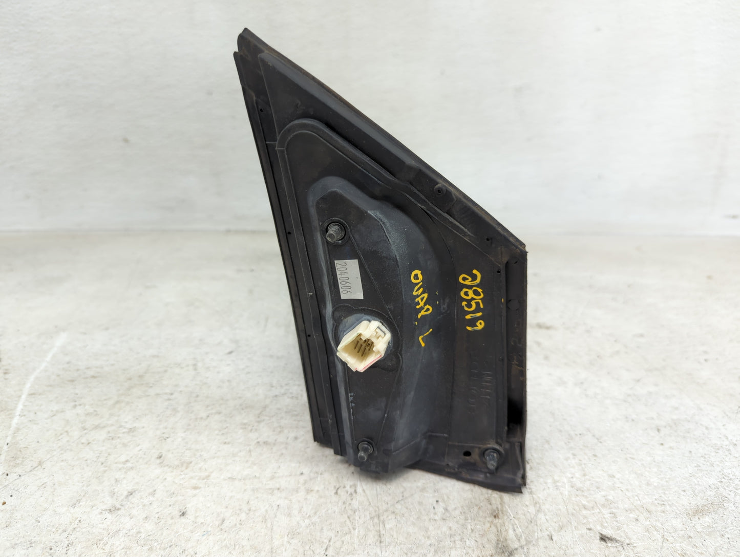 2005-2010 Honda Odyssey Driver Side View Mirror - Left Door Mirror OEM Used - Oemusedautoparts1.com