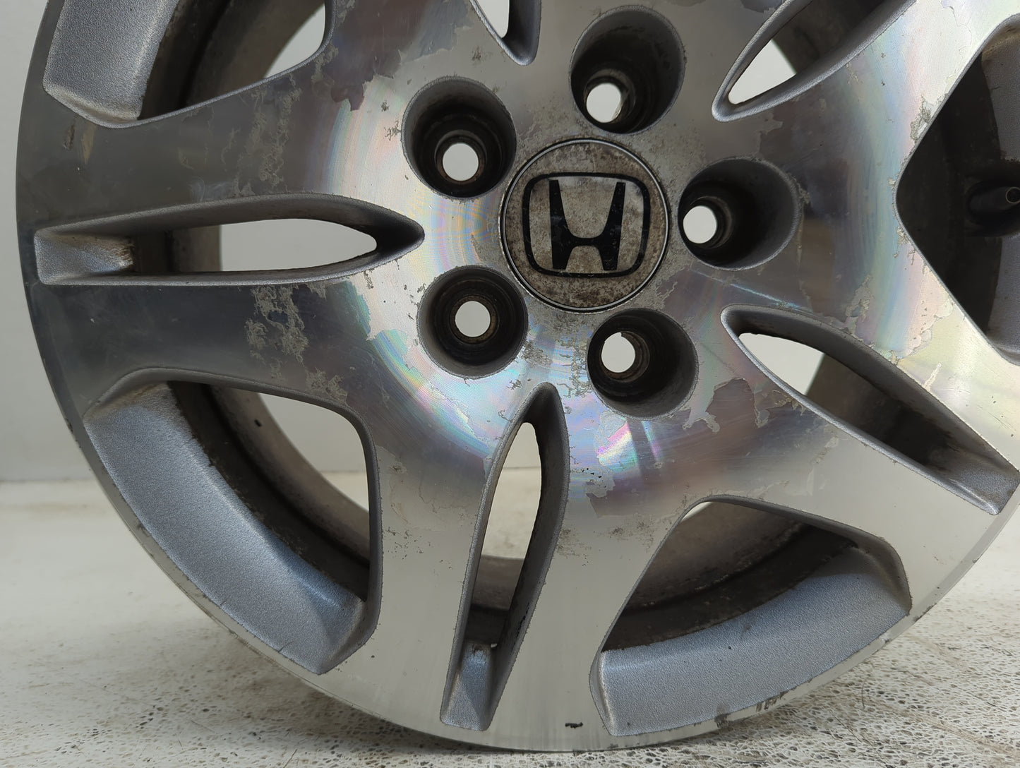 2005-2006 Honda Odyssey Oem Wheel Rim - Oemusedautoparts1.com