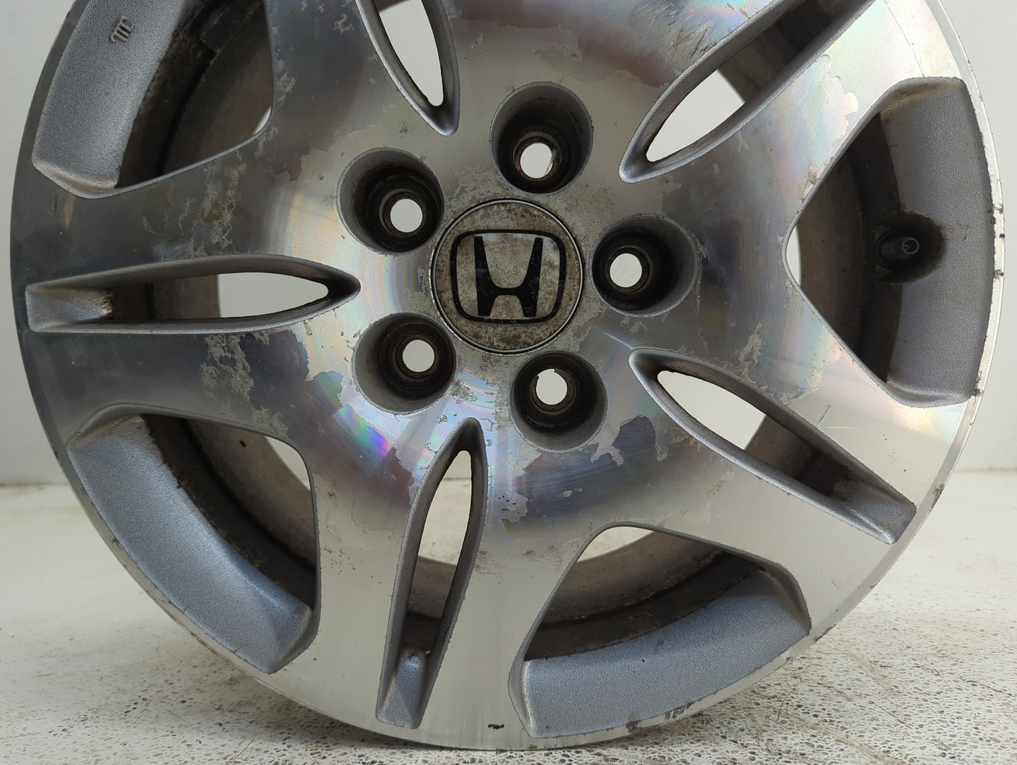 2005-2006 Honda Odyssey Oem Wheel Rim - Oemusedautoparts1.com