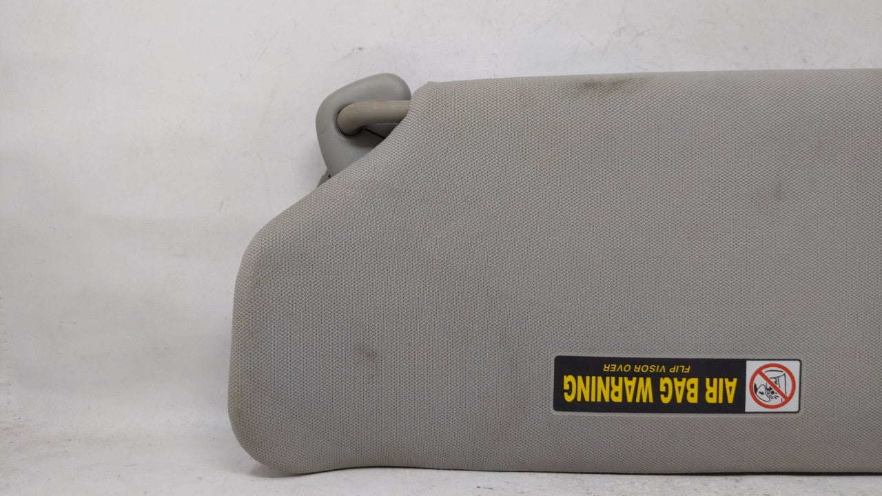 2006 Honda Odyssey Sun Visor Shade Replacement Passenger Right Mirror Fits Fits 2007 2008 2009 2010 OEM Used Auto Parts - Oe