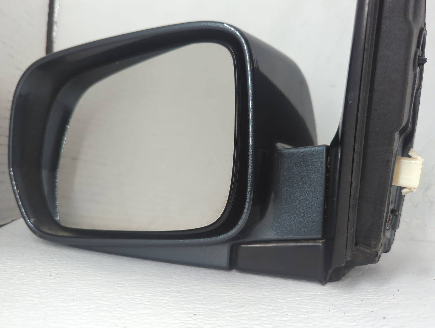 2003-2008 Honda Pilot Driver Side View Mirror - Left Door Mirror OEM Used - Oemusedautoparts1.com