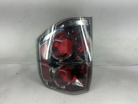 2006-2008 Honda Pilot Tail Light Assembly Passenger Right OEM P/N:P5522 P2377 Fits Fits 2006 2007 2008 OEM Used Auto Parts -