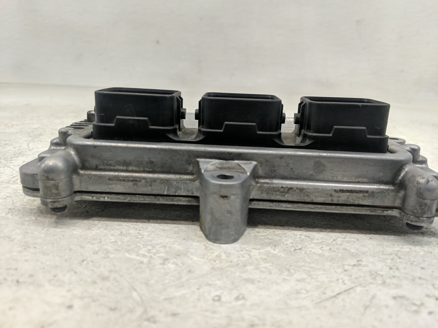 2006-2007 Honda Pilot PCM Engine Control Computer ECU ECM PCU OEM P/N:37820-PVJ-A82 37820-PVJ-A78 Fits Fits 2006 2007 OEM Us