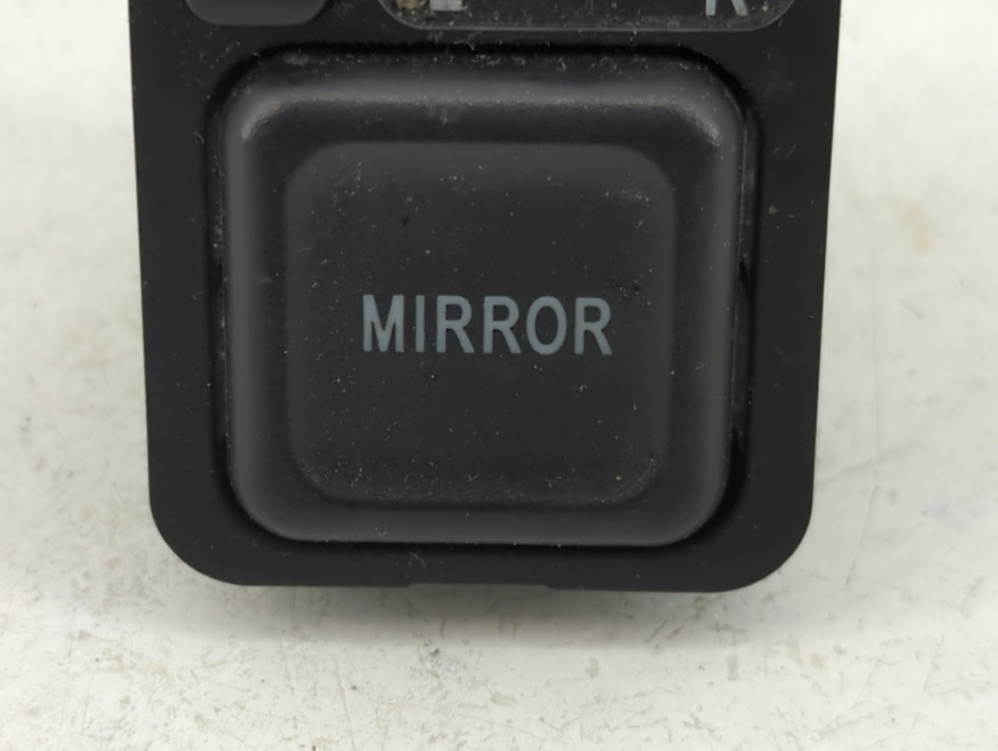 2006-2008 Honda Pilot Master Power Window Switch Replacement Driver Side Left P/N:S9V C110 M1 Fits Fits 2006 2007 2008 OEM U