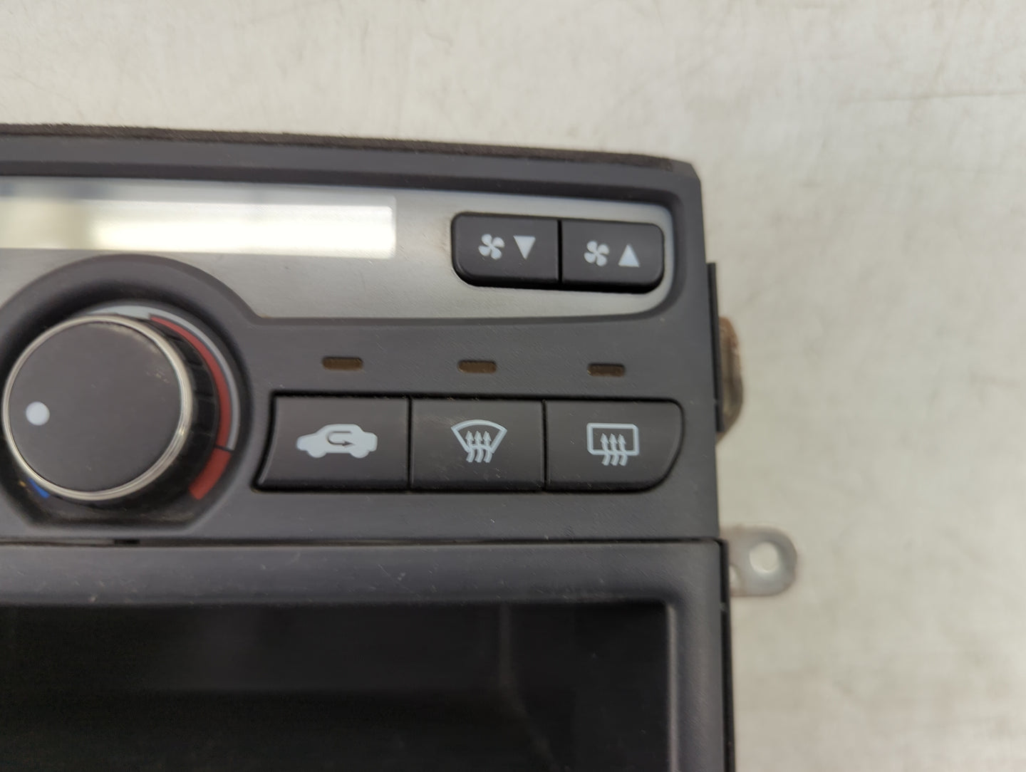 2003-2008 Honda Pilot Climate Control Module Temperature AC/Heater Replacement P/N:77280-S9V-A010 Fits OEM Used Auto Parts -