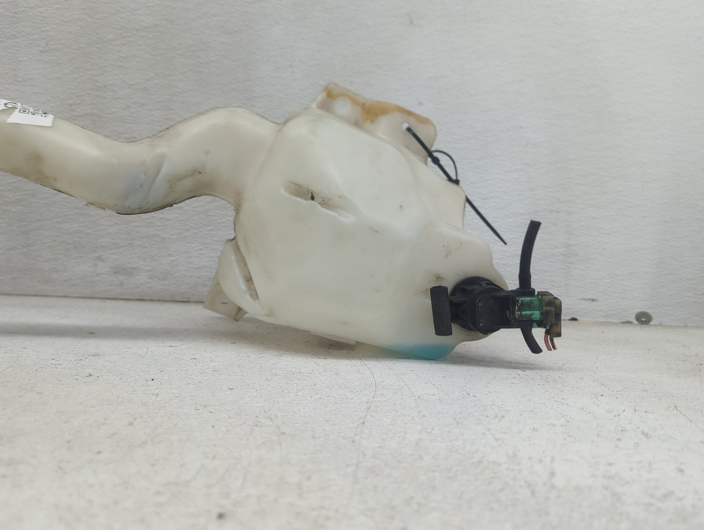 2006-2008 Honda Pilot Windshield Washer Fluid Reservoir Bottle Oem 1473746 - Oemusedautoparts1.com