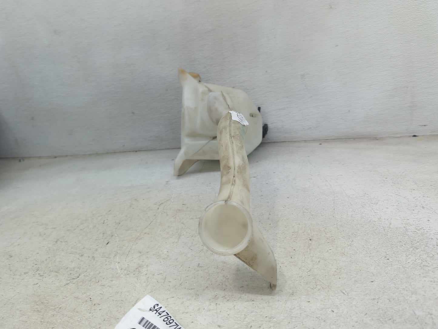 2006-2008 Honda Pilot Windshield Washer Fluid Reservoir Bottle Oem 1473746 - Oemusedautoparts1.com